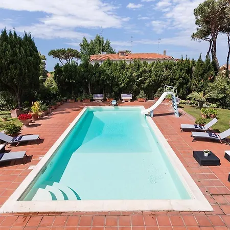 Tutta Per Noi - Presidenziale Con Piscina, Veranda E Barbecue * Anzio