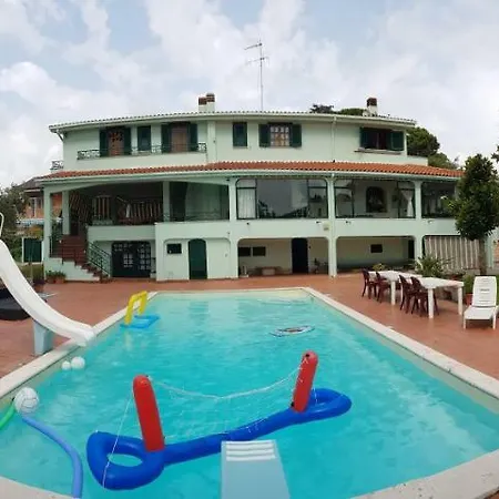 Feriehus Tutta Per Noi - Presidenziale Con Piscina, Veranda E Barbecue Anzio